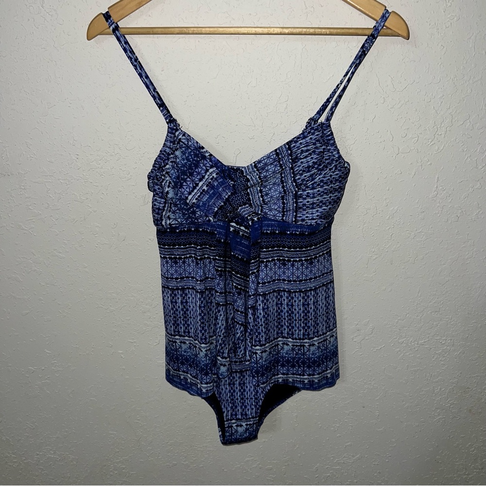 Garnet Hill Blue Patterned Ruched-Overlay One-Piece Swimsuit Size 2